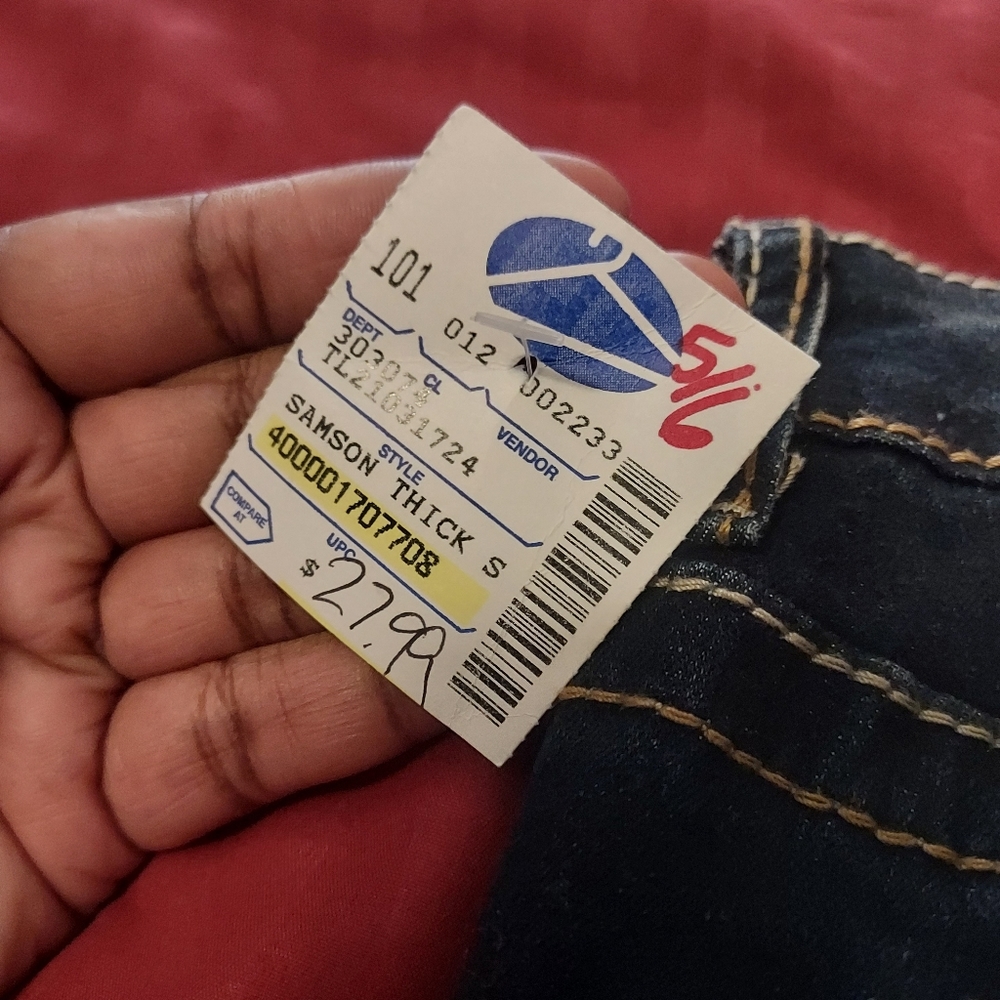 Jeans - Picture 3 of 5